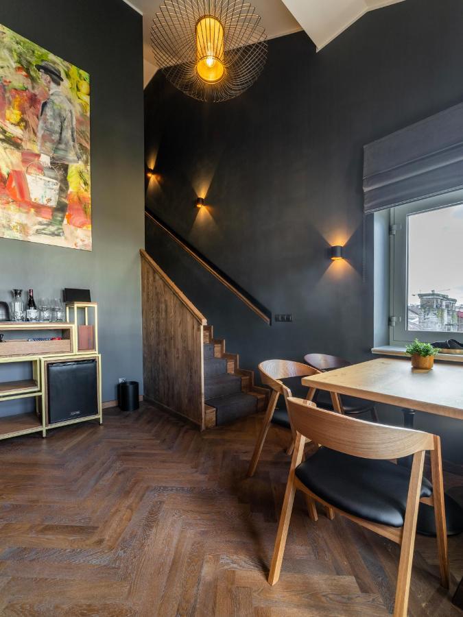 The Viaduct - & 4* Praha
